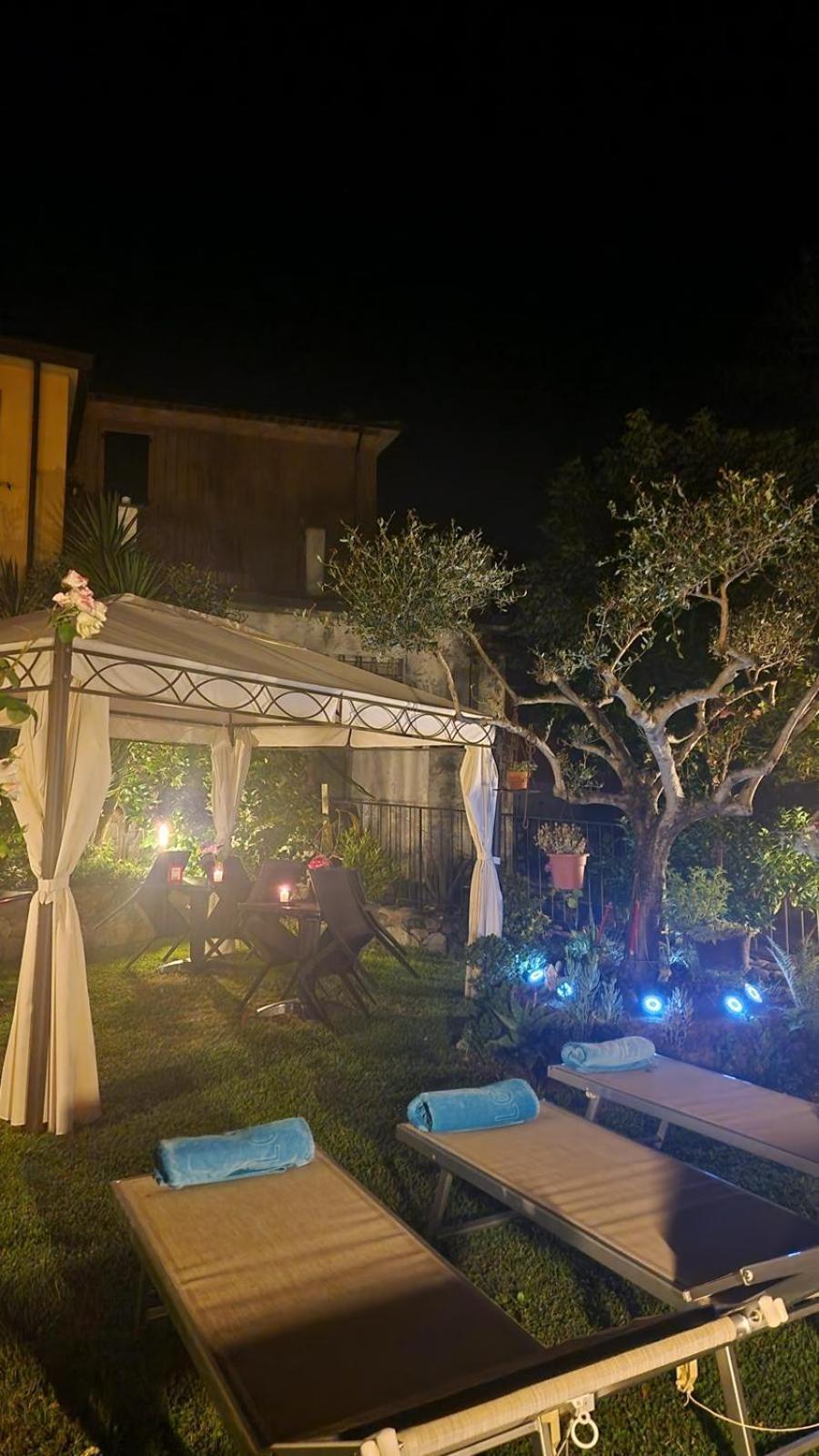 Jasmine Cottage Luni ภายนอก รูปภาพ