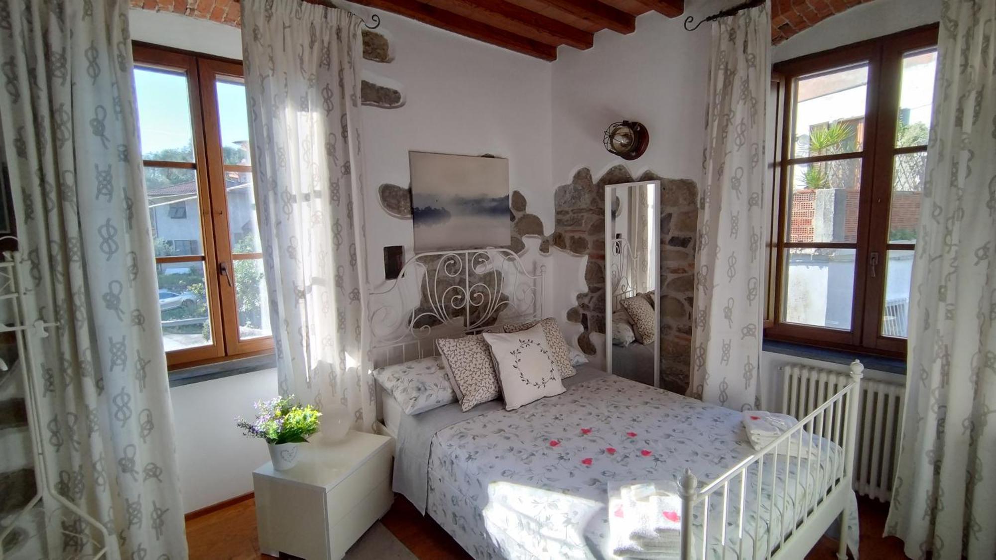 Jasmine Cottage Luni ภายนอก รูปภาพ